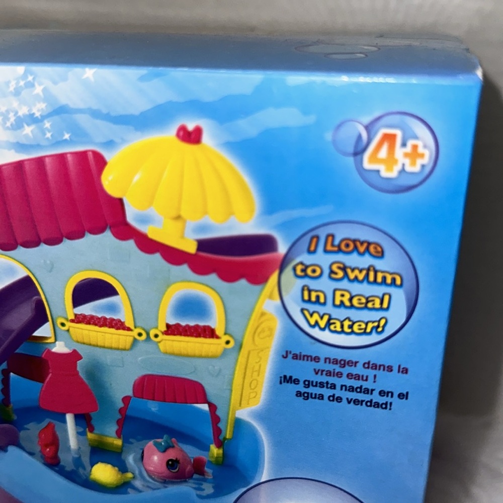 New Fin Fin Friends interactive Aquarium Seaside Shop - Picture 7 of 16